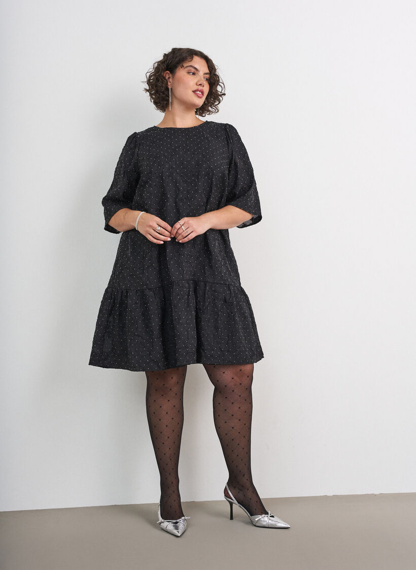 Jacquardkleid mit funkelnden Details und Puff&auml;rmeln, Schwarz, Model image number 1