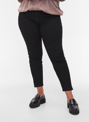 Aktionsartikel - Cropped Amy Jeans mit Schlitz, Black, Model image number 2