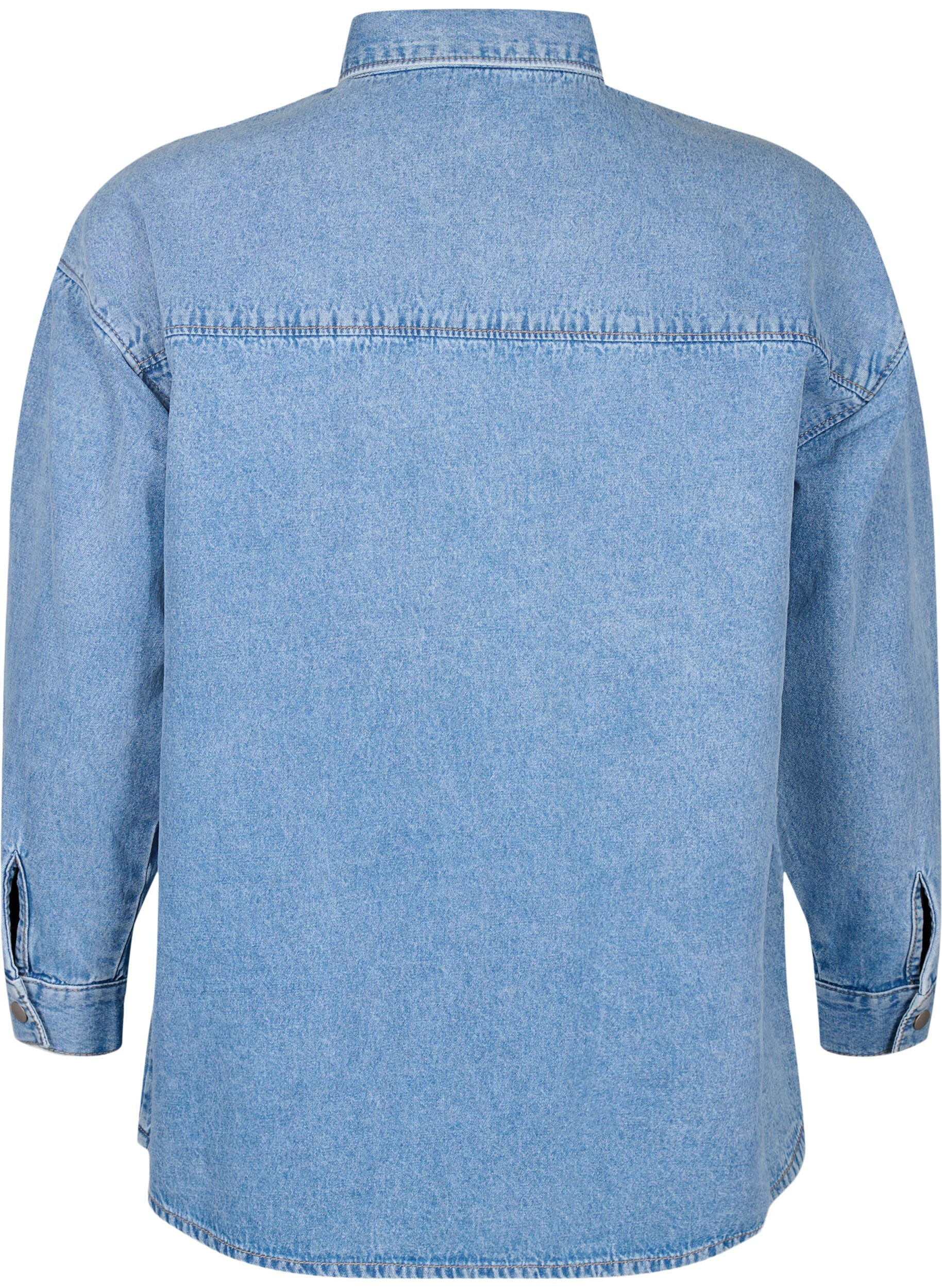 Zizzi Lockeres Jeanshemd mit Brusttasche, Light blue denim, Packshot image number 1