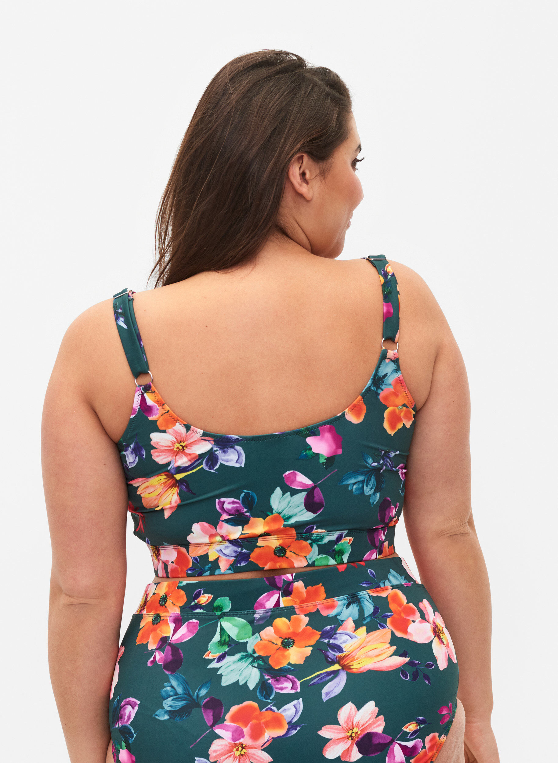 Zizzi Bedrucktes Bikini-Top mit verstellbaren Tr&auml;gern, Meave Print, Model image number 1