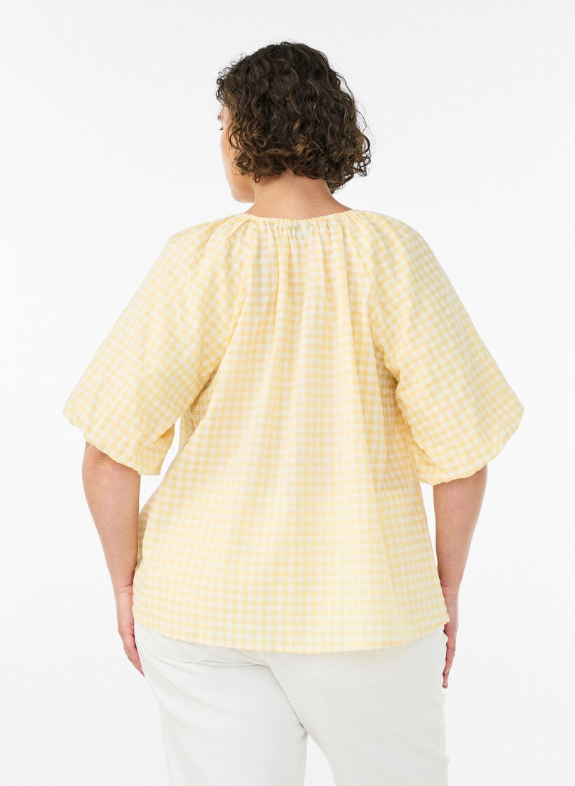 Bluse mit kleinem Karo, elastischem Ausschnitt und halblangen &Auml;rmeln, Gelb, Model image number 2
