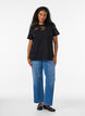 T-Shirt aus Baumwolle mit Spitzenapplikationen, Schwarz, Model image number 1