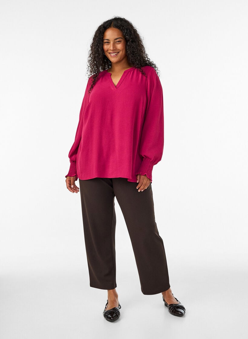 Bluse mit Smockb&uuml;ndchen und V-Ausschnitt, Rot, Model image number 1