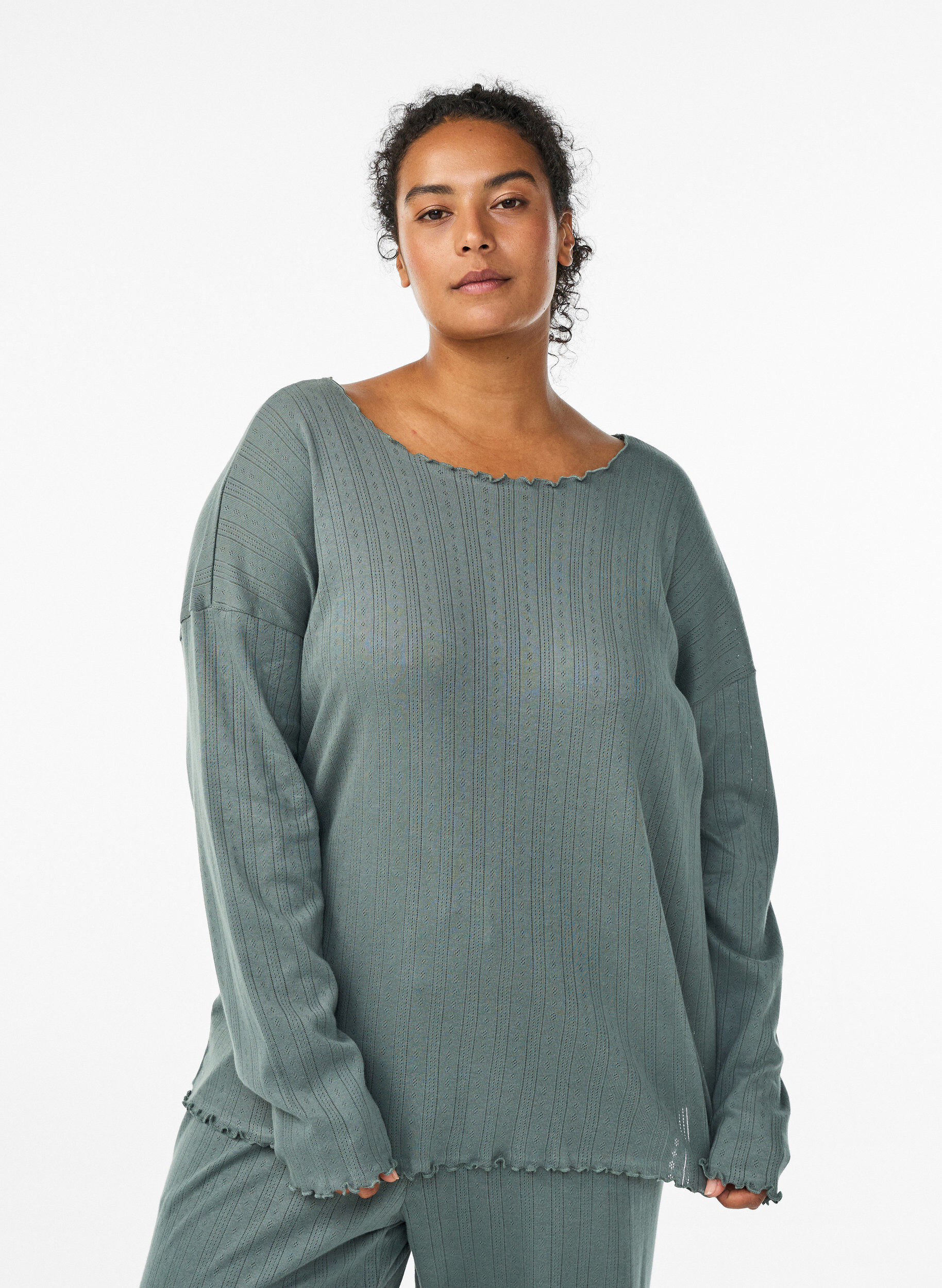 Nachthemd aus Bio-Baumwolle, Gr&uuml;n, Model