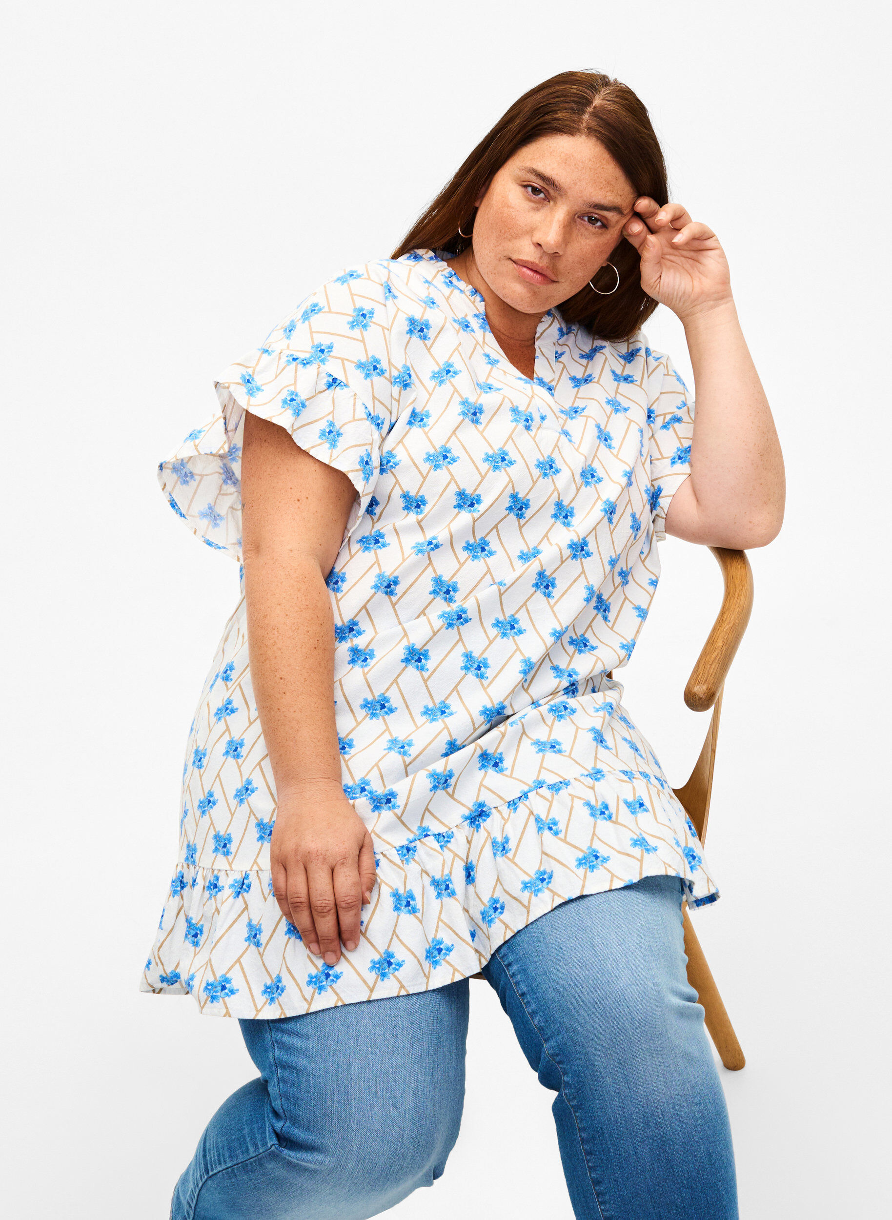 Zizzi Gebl&uuml;mte Tunika aus Baumwolle, Snow White Flower, Image image number 0