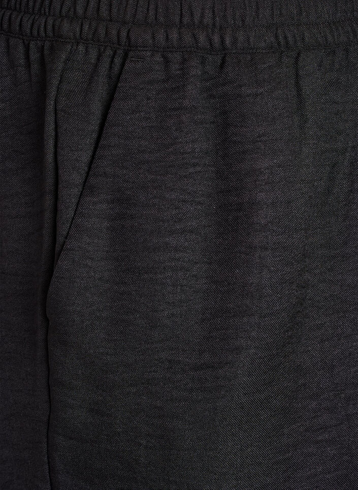 Shorts mit Taschen und hoher Taille, Schwarz, Packshot image number 2