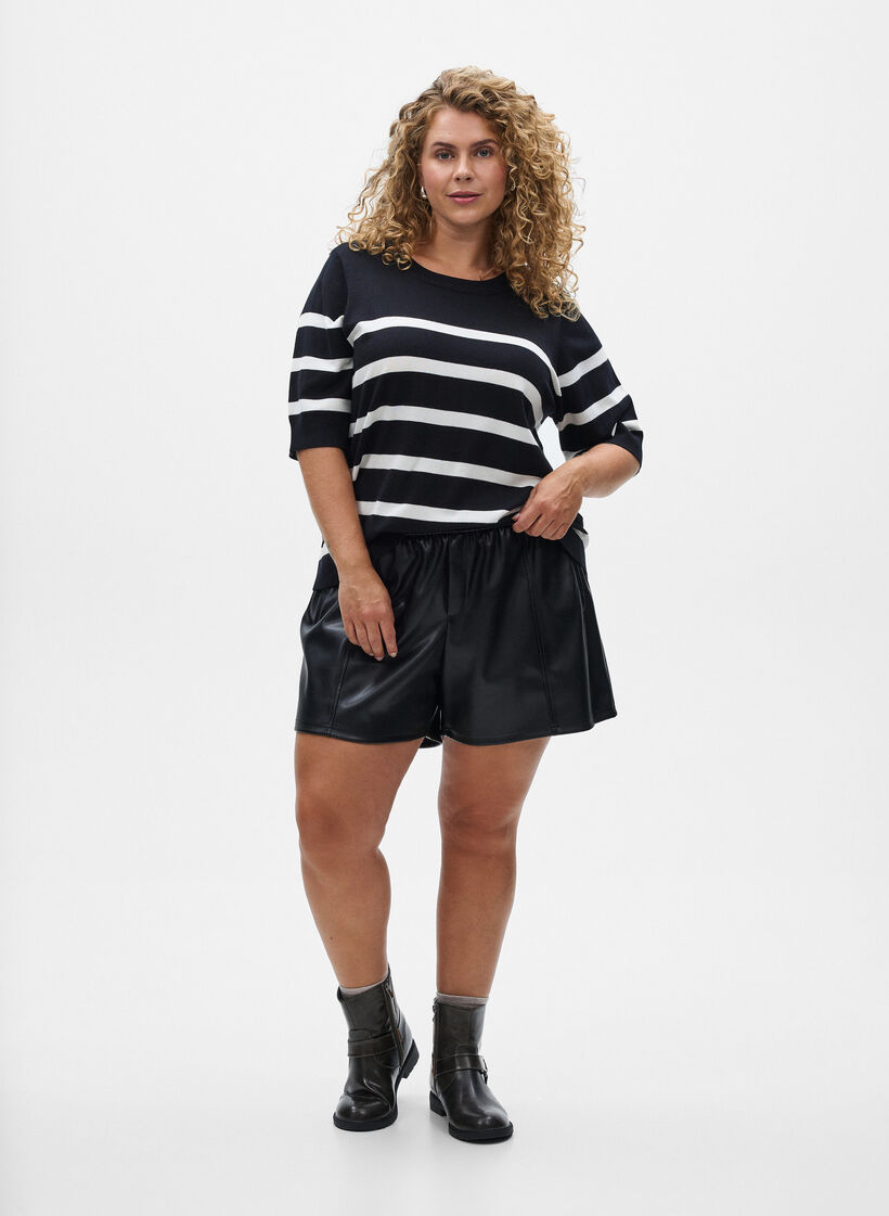 Gestreiftes Stricktop mit kurzen &Auml;rmeln, Schwarz, Model image number 1