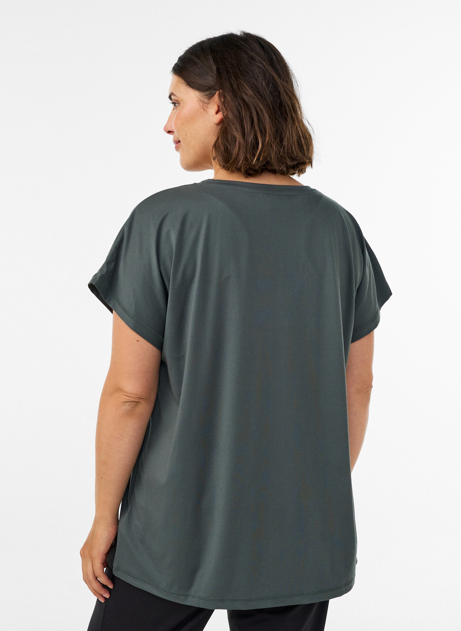 ZizziLockeres Trainings-T-Shirt mit V-Ausschnitt, Gr&uuml;n, Model image number 2