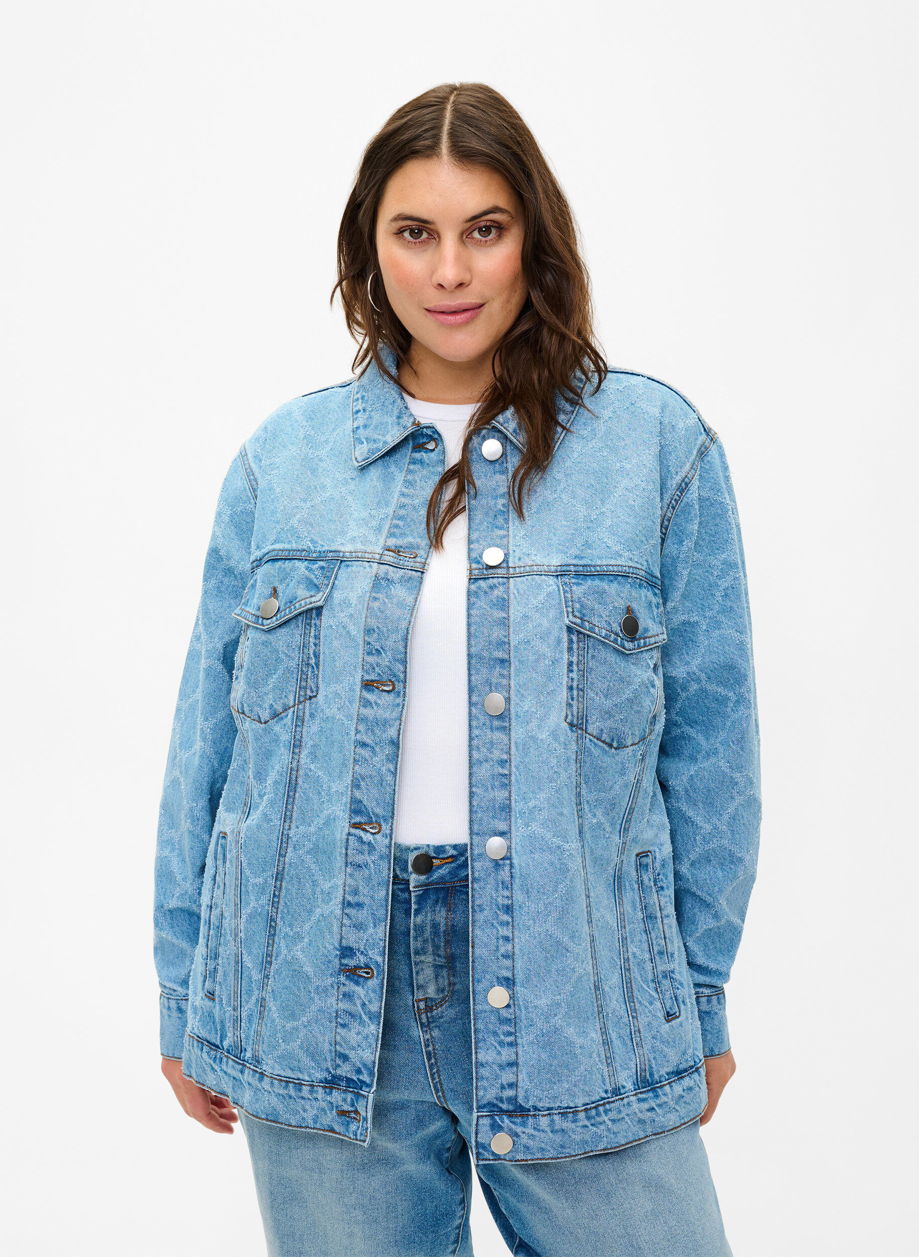 Zizzi Denim-Jacke mit Destroyed-Muster, Blue denim, Model image number 0