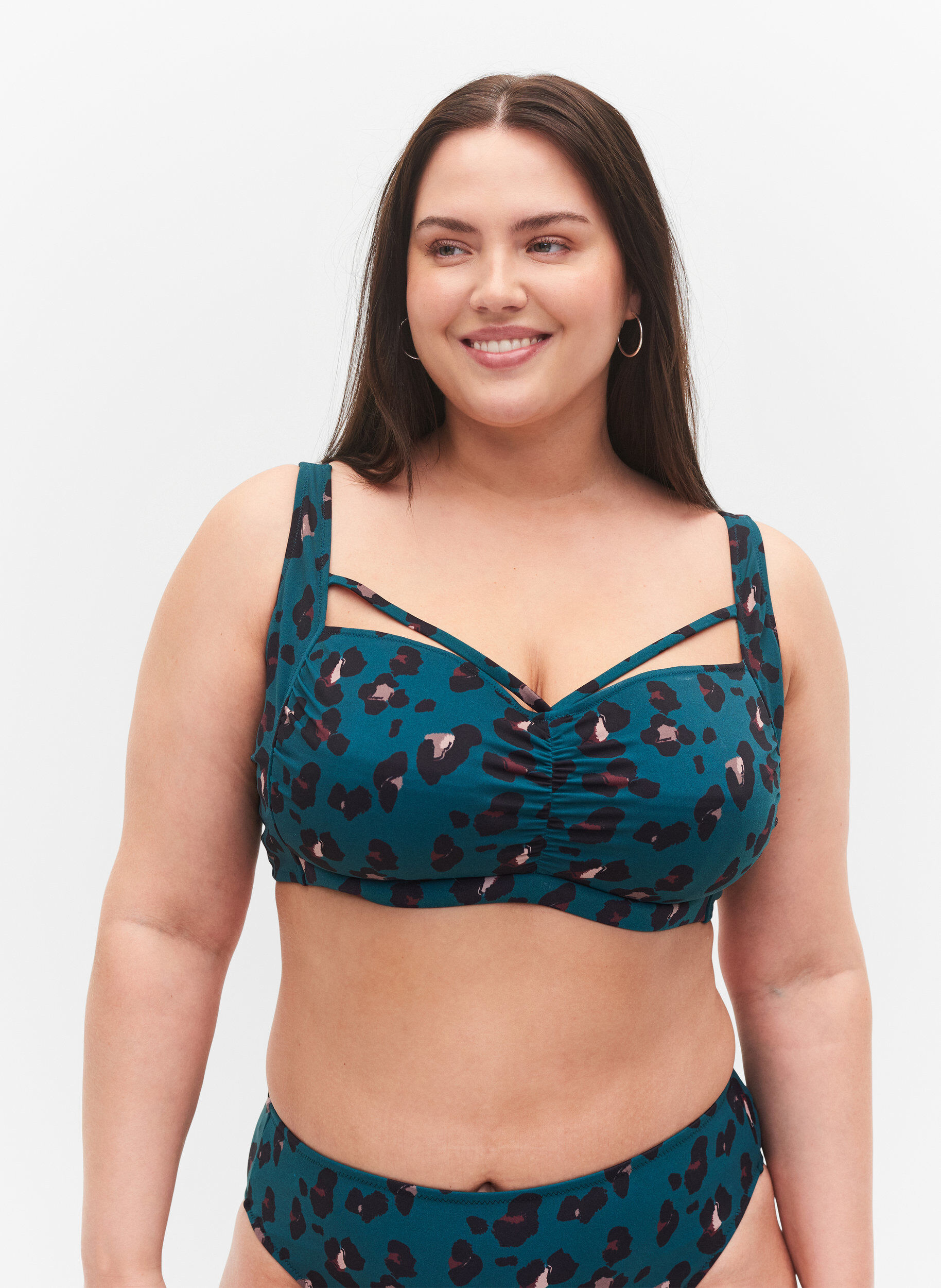 Zizzi Bikini-BH mit Raffung und Zierb&auml;ndern, Leopard, Model image number 0