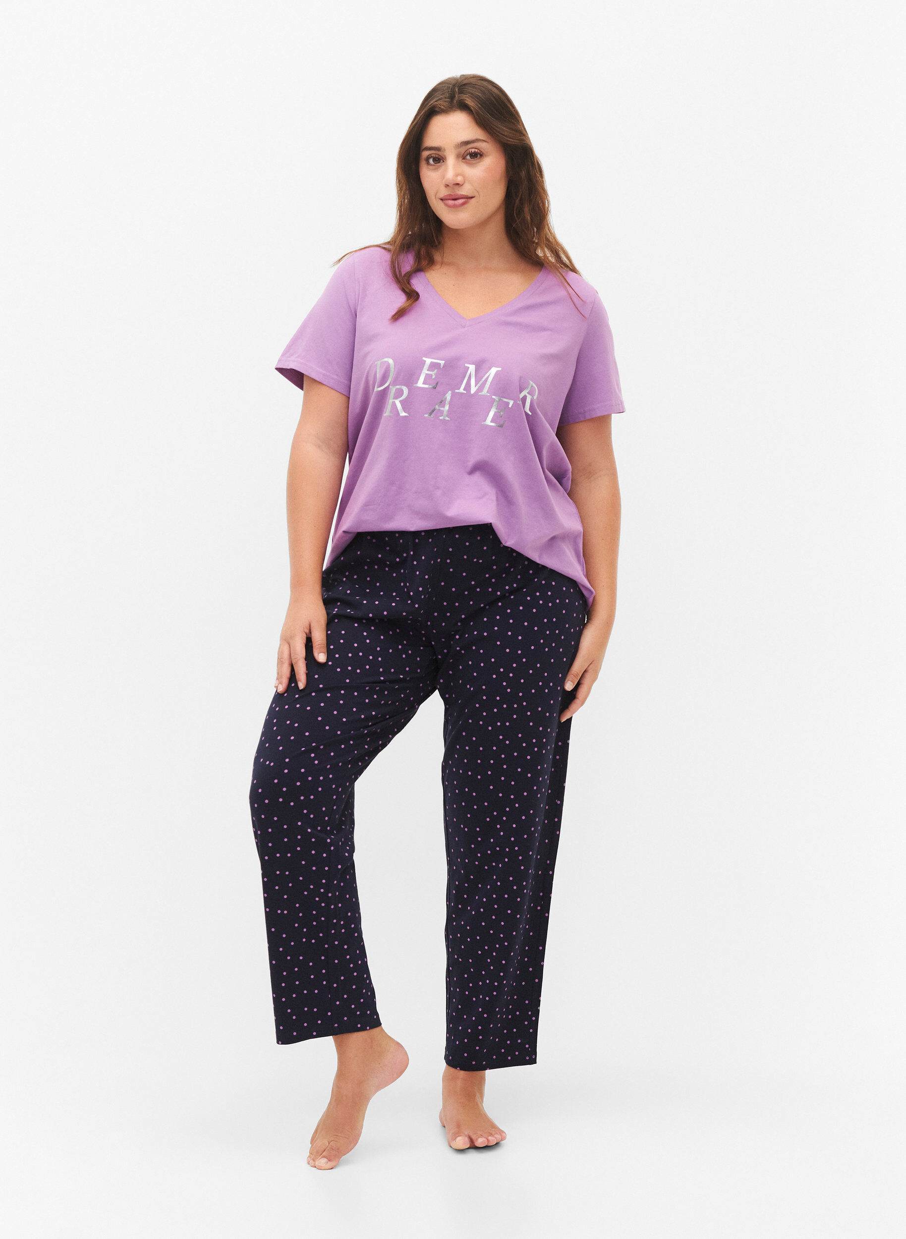Zizzi Nachtshirt aus Baumwolle mit Text-Print, L.Crystal w.Dreamer, Model image number 2