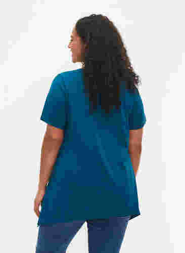 T-Shirt aus Baumwolle mit Textdruck, Blue Coral HAPPY, Model image number 1