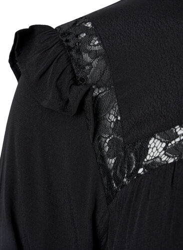 Bluse aus Viskose mit Rüschen und Spitze, Black, Packshot image number 3