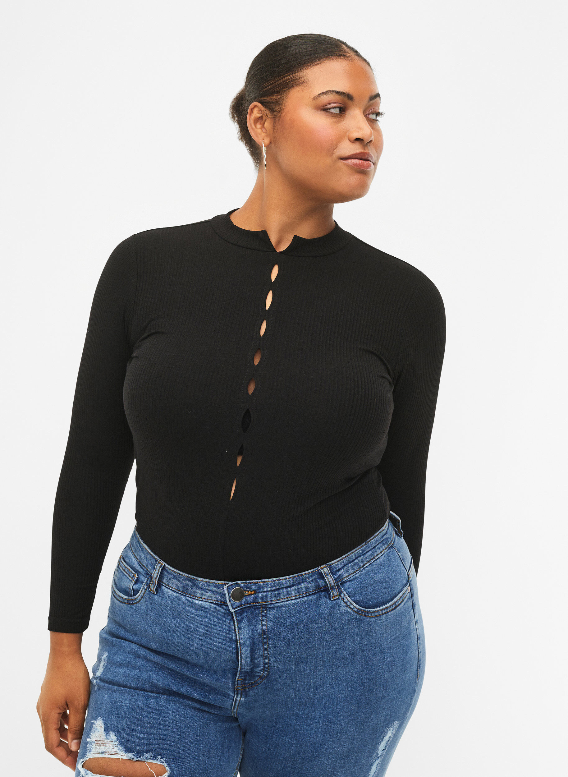 Zizzi Lang&auml;rmelige gerippte Bluse mit Lochdetails, Black, Model image number 0