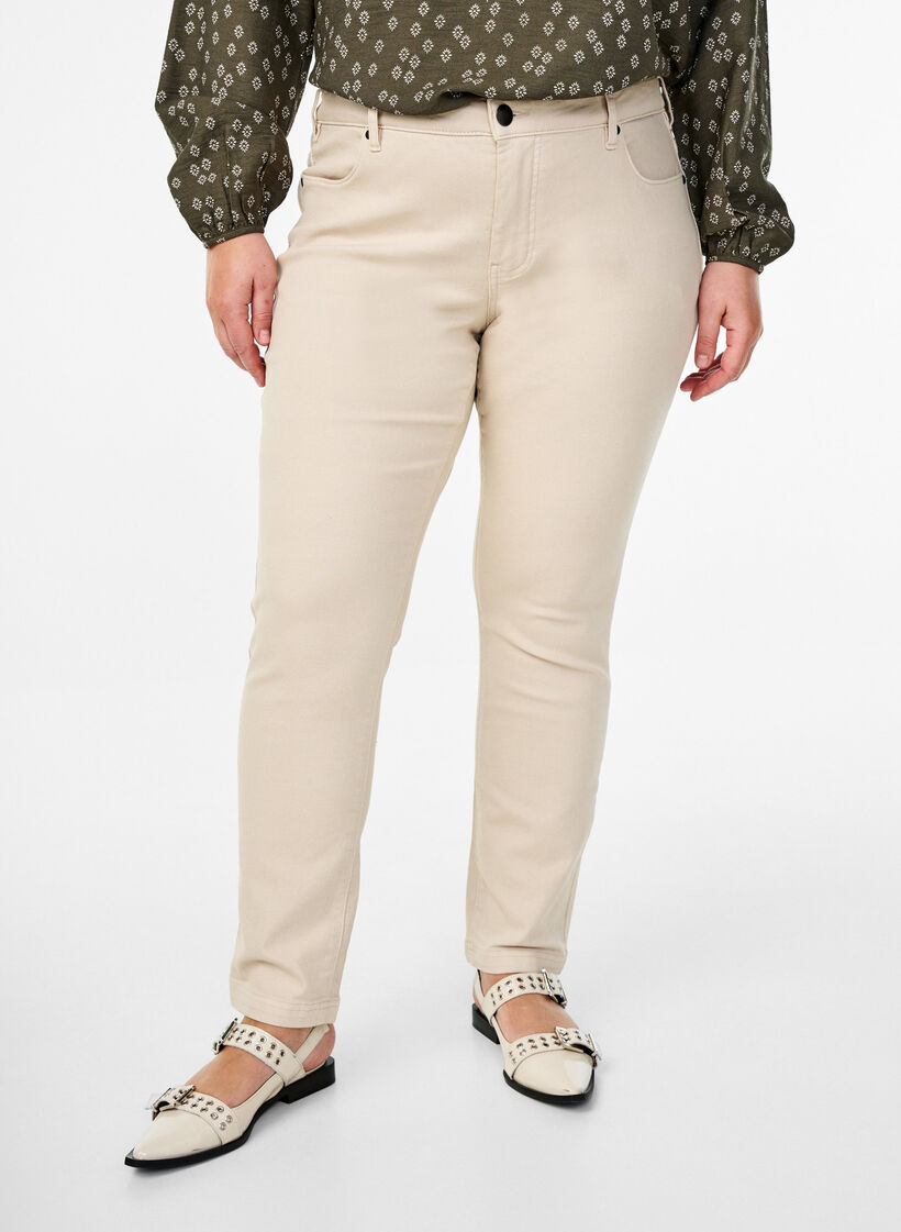 Slim-Fit-Emily-Jeans mit normaler Taille, Beige, Model image number 2