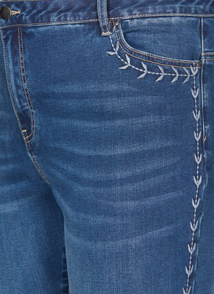 Nille Jeans mit hoher Taille und Stickerei, Blue denim, Packshot image number 2