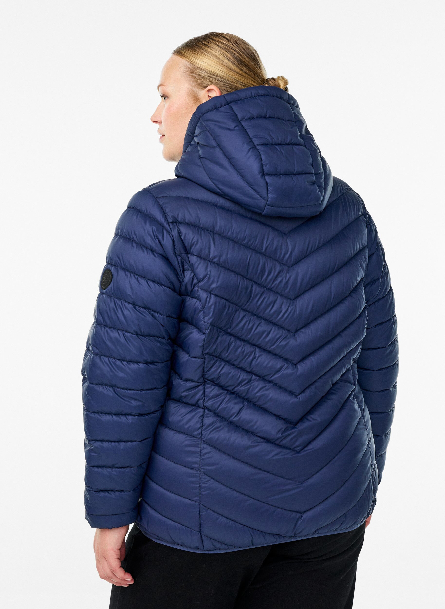 ZizziLeichte Steppjacke mit Kapuze, Blau, Model image number 2