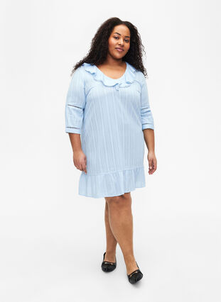 Kleid aus Baumwoll-Viskose-Mix mit 3/4-Ärmeln, Chambray Blue, Model image number 2