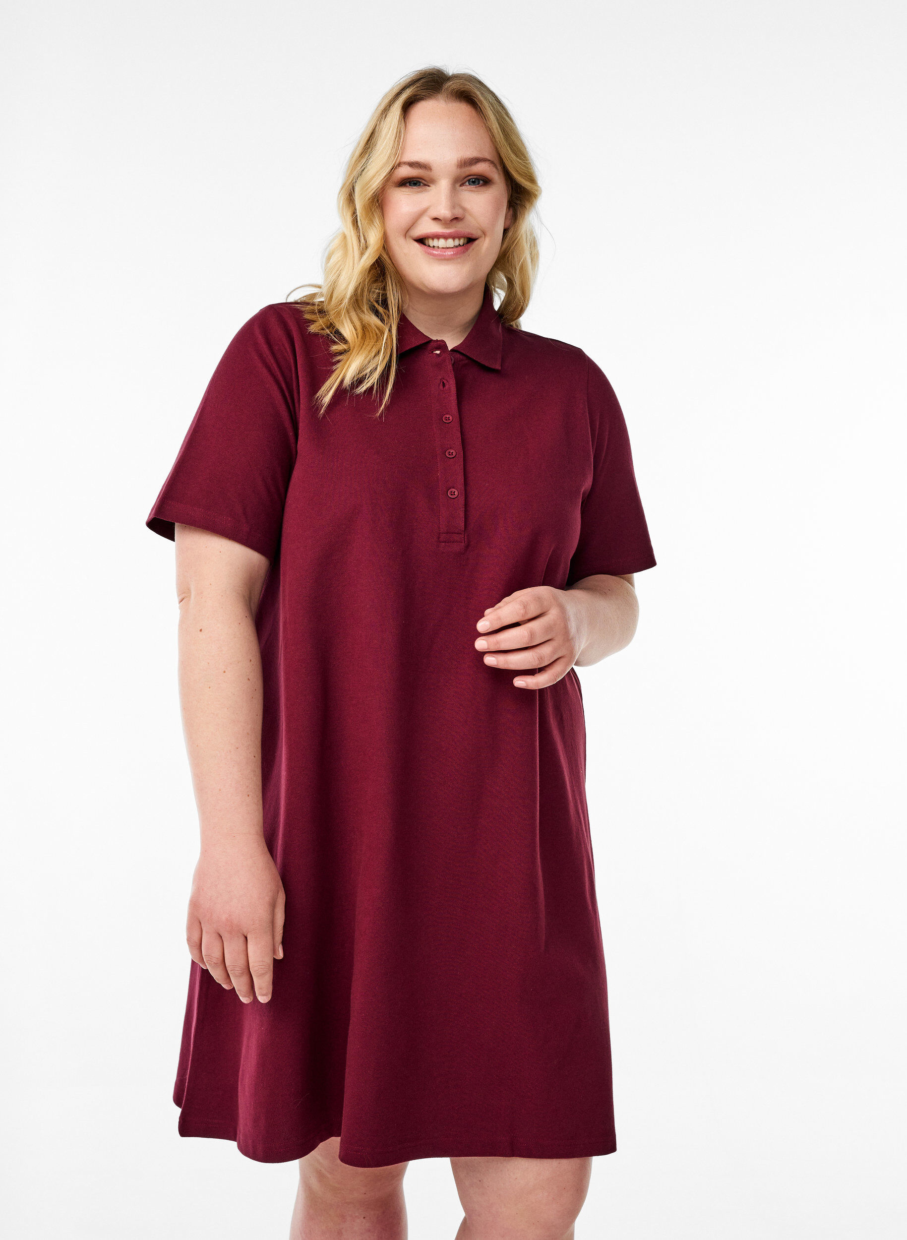 Kurzes Polokleid im A-Linien-Schnitt, Dunkles Bordeaux, Model
