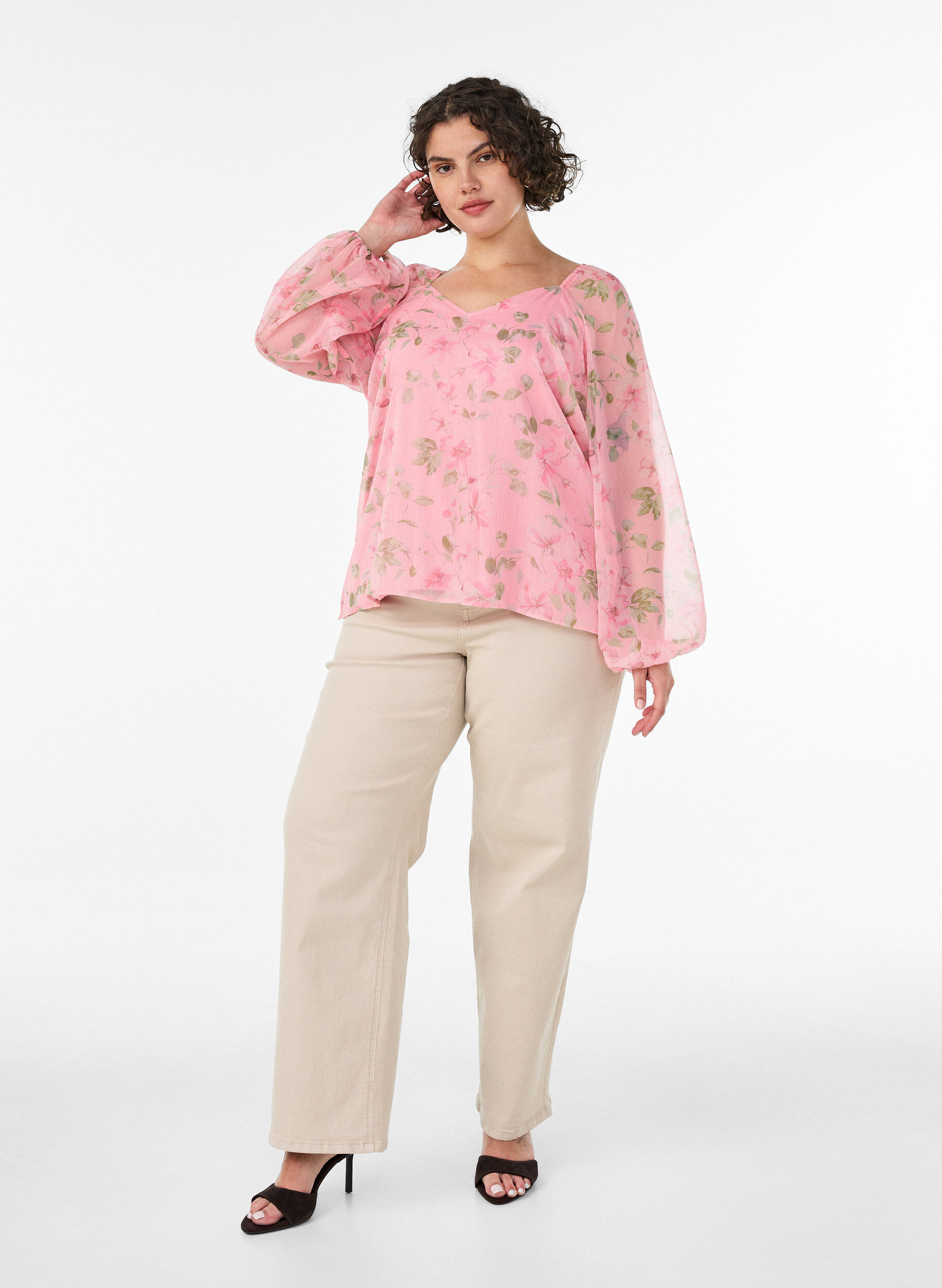 ZizziBluse aus Chiffon mit gebl&uuml;mtem Print und langen &Auml;rmeln, Rot, Model image number 1