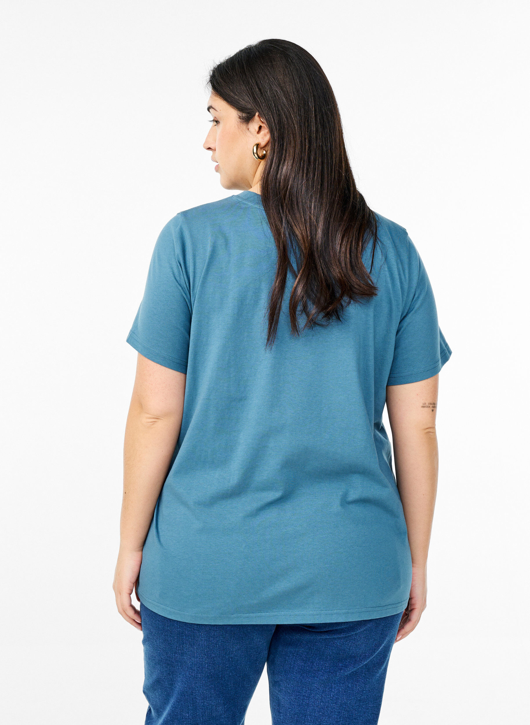 Zizzi Basic-T-Shirt aus Baumwolle mit Rundhalsausschnitt, Grau, Model image number 2