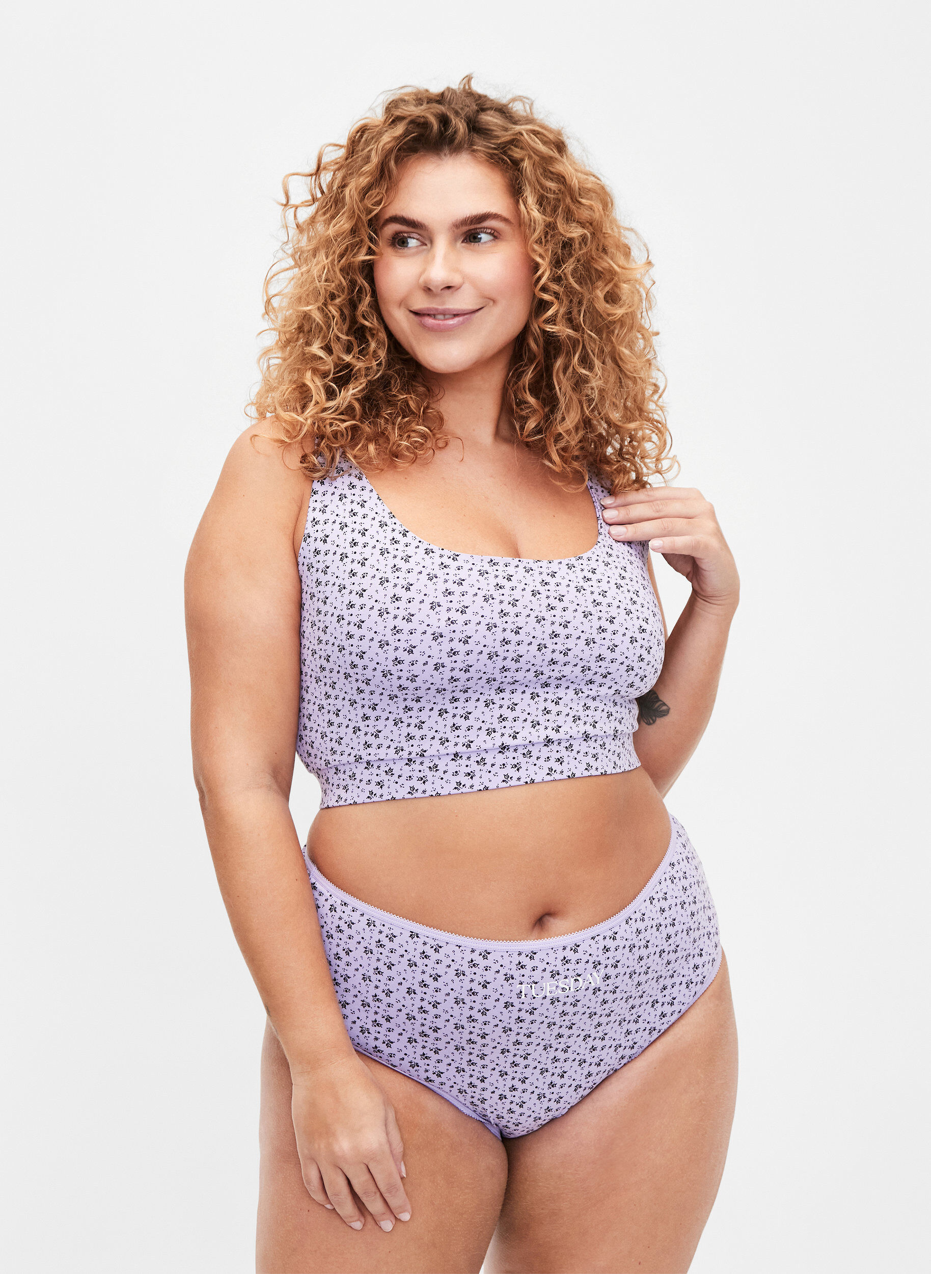 Zizzi 7-pack Slips mit normaler Taille, Lila, Model image number 0