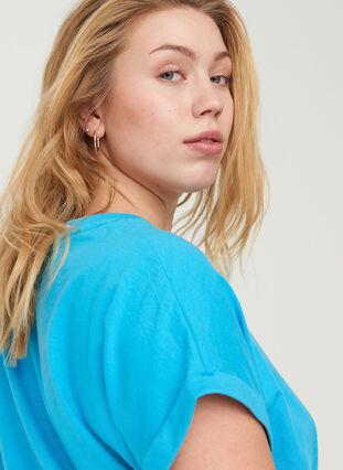 T-Shirt, RIVER BLUE Mel., Model image number 2
