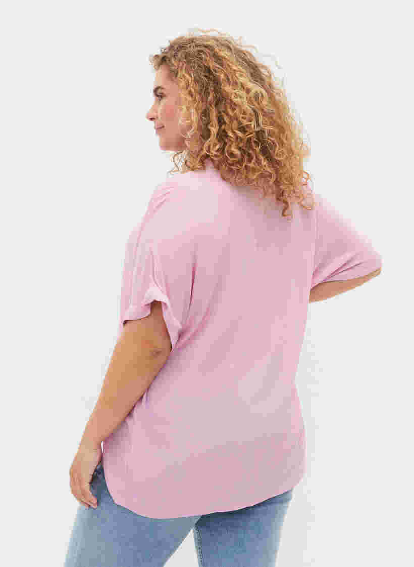 Kurzärmeliges Viskose-Shirt mit V-Ausschnitt, Mauve Mist, Model image number 1