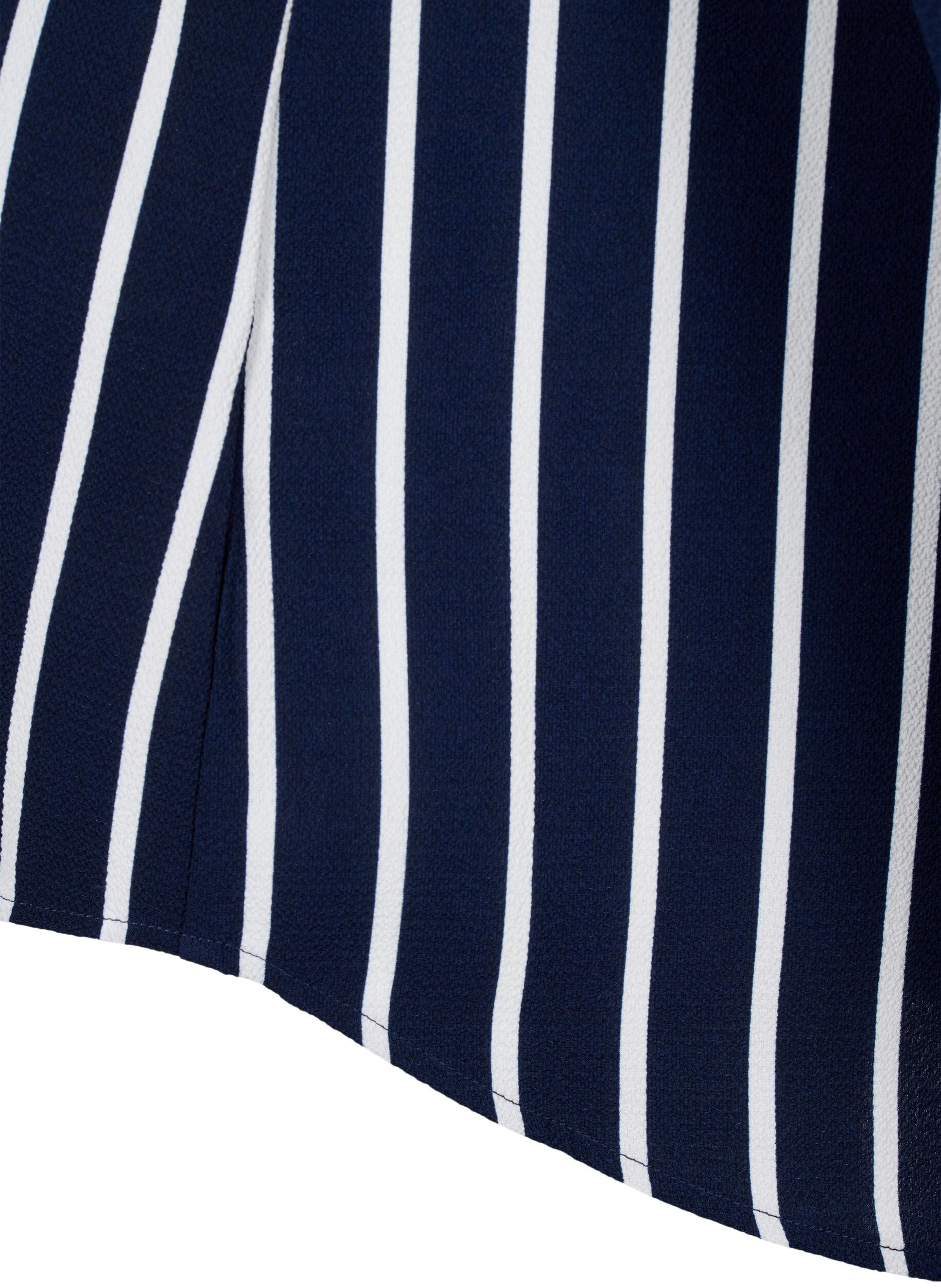 Zizzi  Hemdbluse mit V-Ausschnitt und Aufdruck, Maritime Blue Stripe, Packshot image number 3