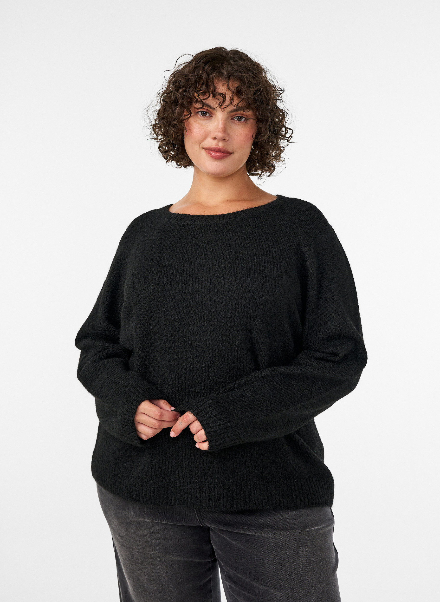 ZizziLockerer Pullover mit Rundhalsausschnitt, Schwarz, Model image number 0