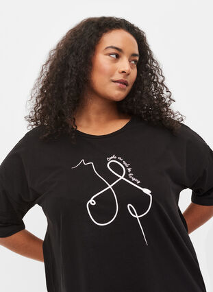 Support the breasts - T-Shirt aus Baumwolle, Black, Model image number 2