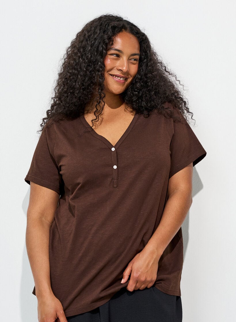 T-Shirt mit Knopfleiste, Braun, Image image number 0