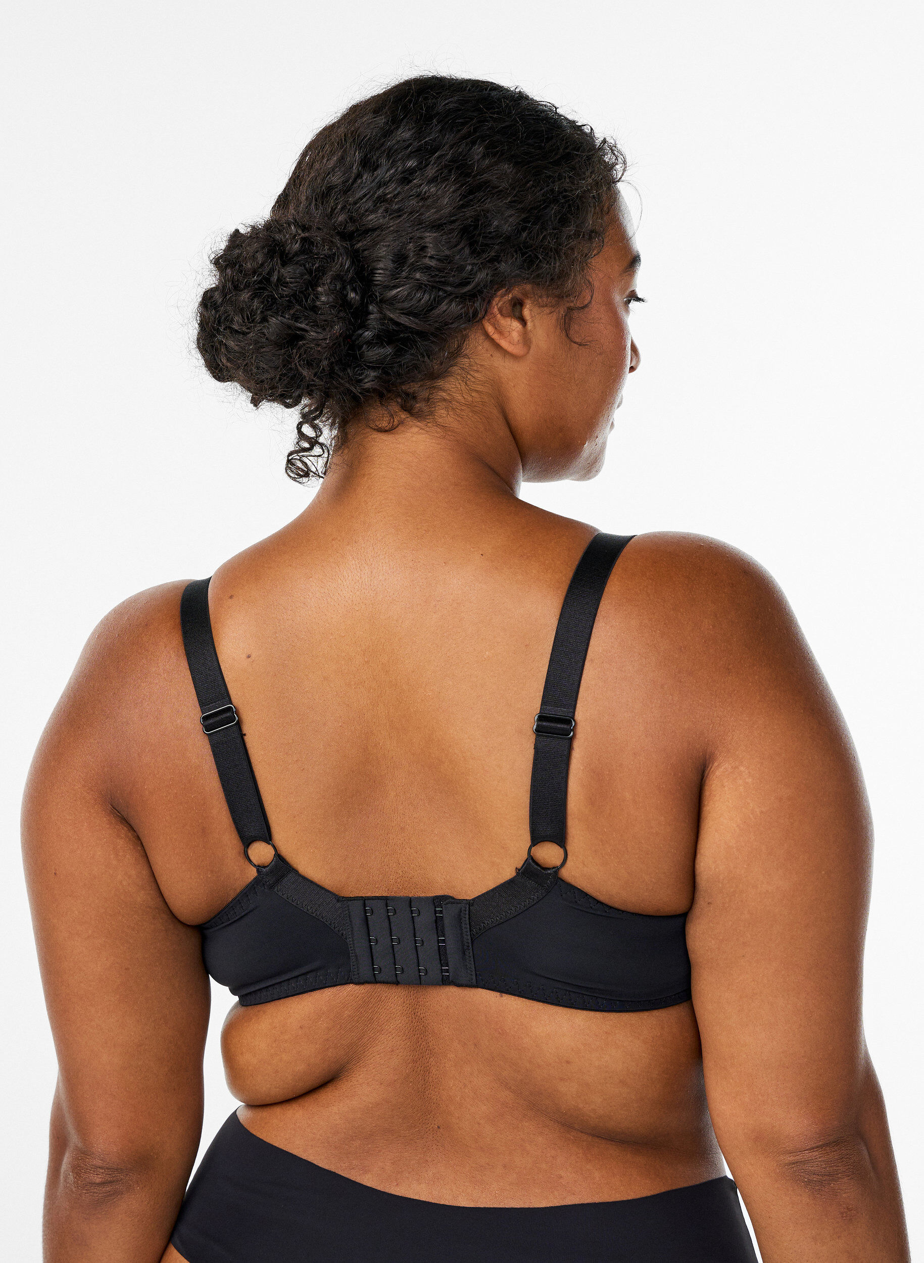 ZizziGepolsterter Spitzen-BH mit B&uuml;gel, Schwarz, Model image number 2