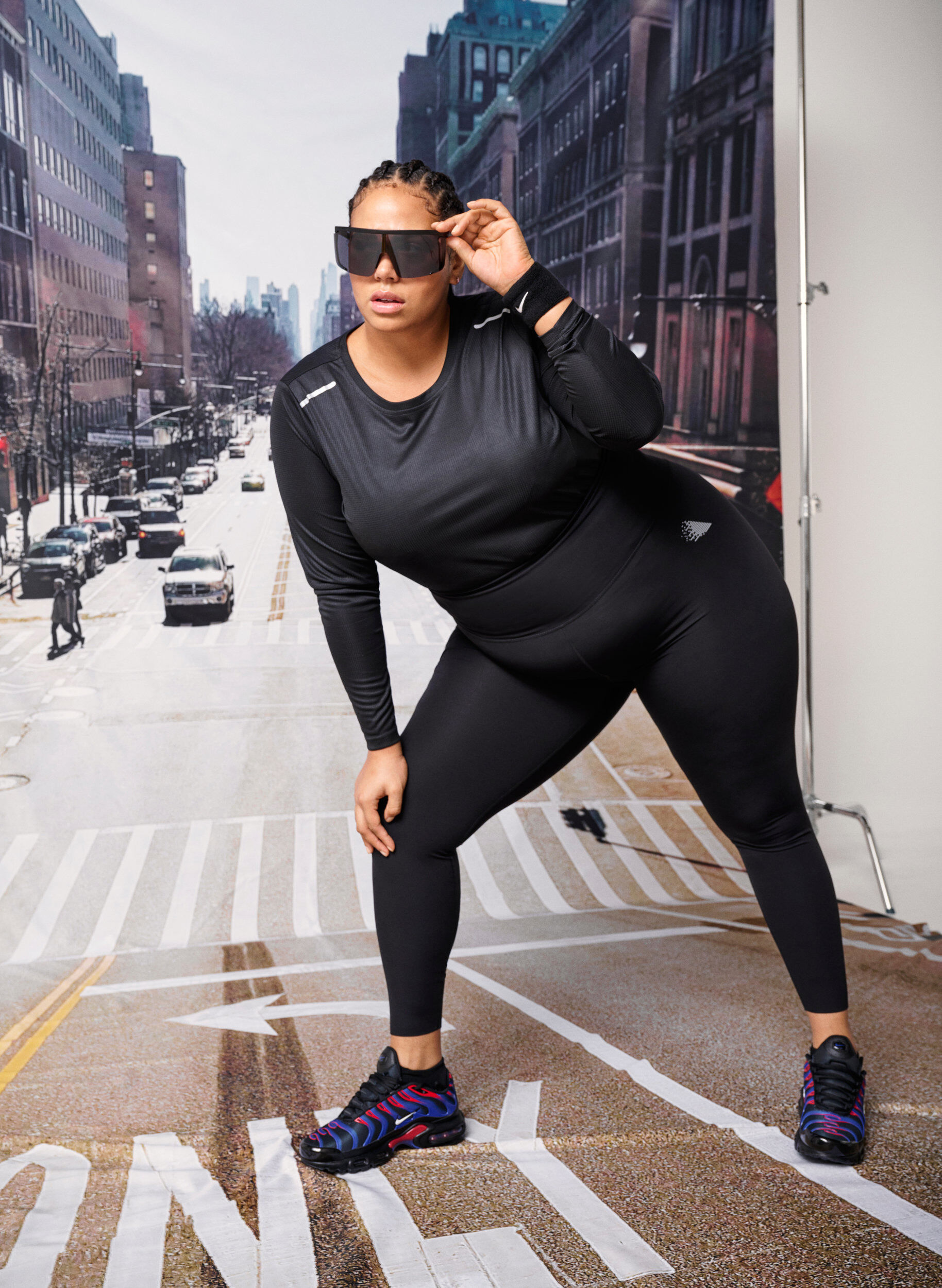 Zizzi Trainingsbluse mit langen &Auml;rmeln und reflektierenden Details, Black, Image image number 0