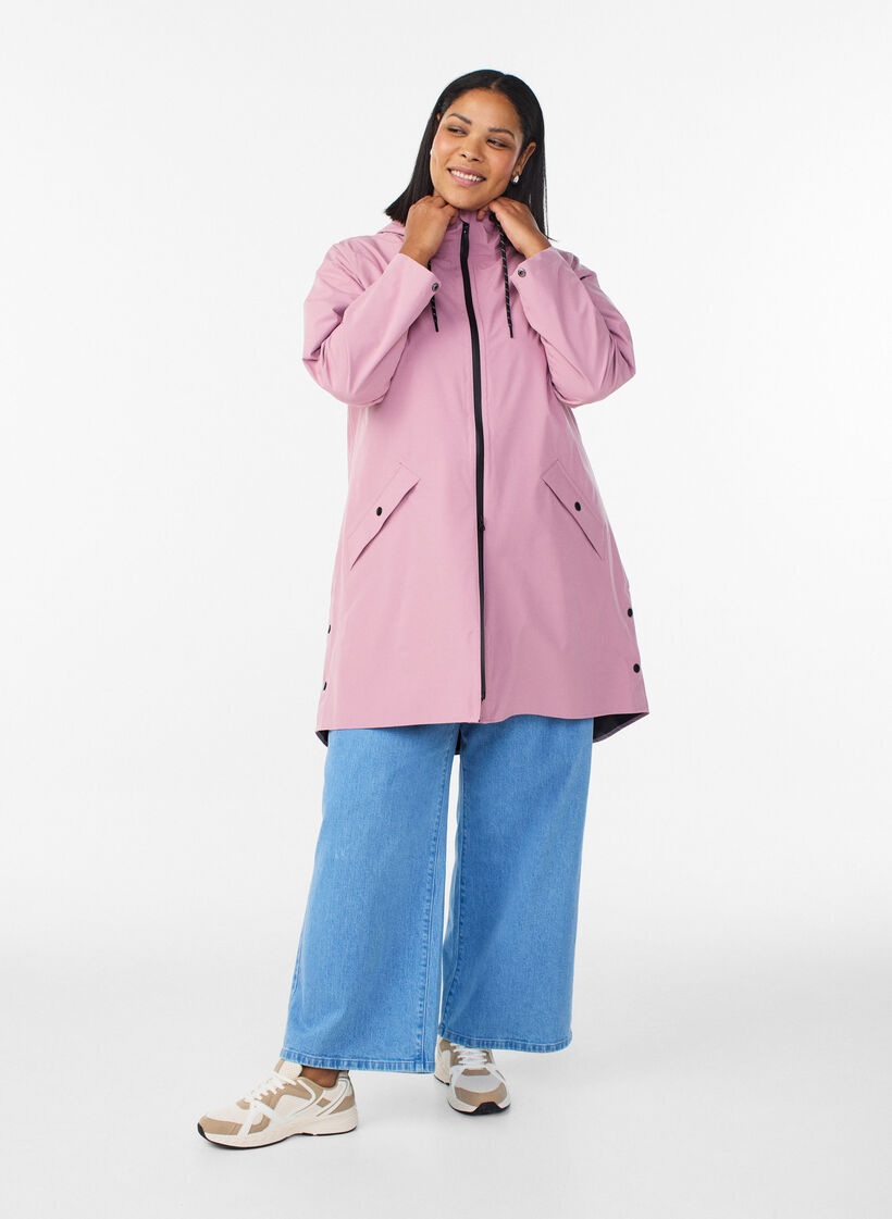 Regenjacke mit Taschen und Kapuze, Rot, Model