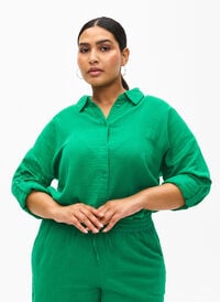 Hemd mit Kragen aus Baumwoll-Musselin, Jolly Green, Model