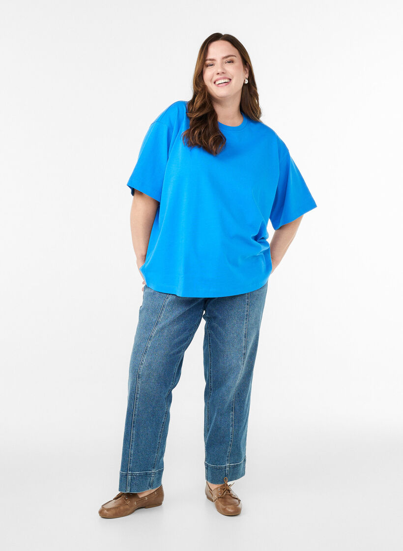 Oversize-T-Shirt mit halben Ärmeln, Blau, Model image number 0