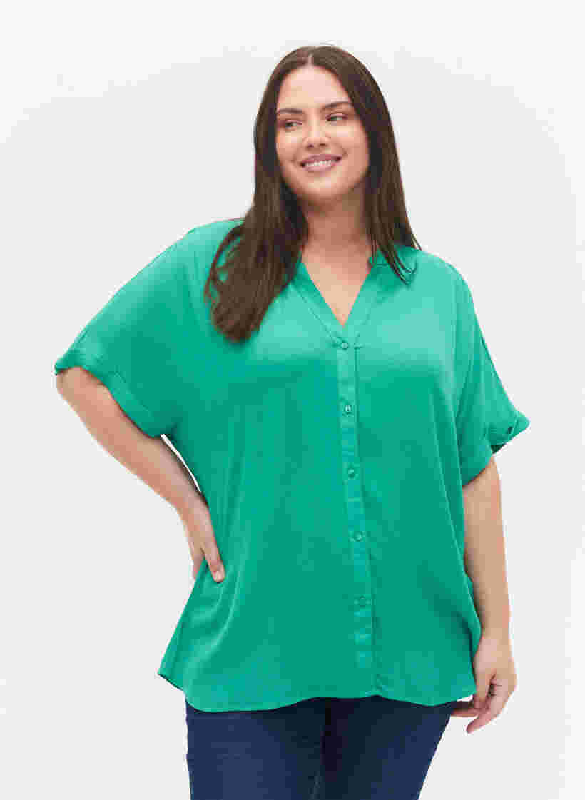 Kurzärmeliges Viskose-Shirt mit V-Ausschnitt, Holly Green, Model image number 0