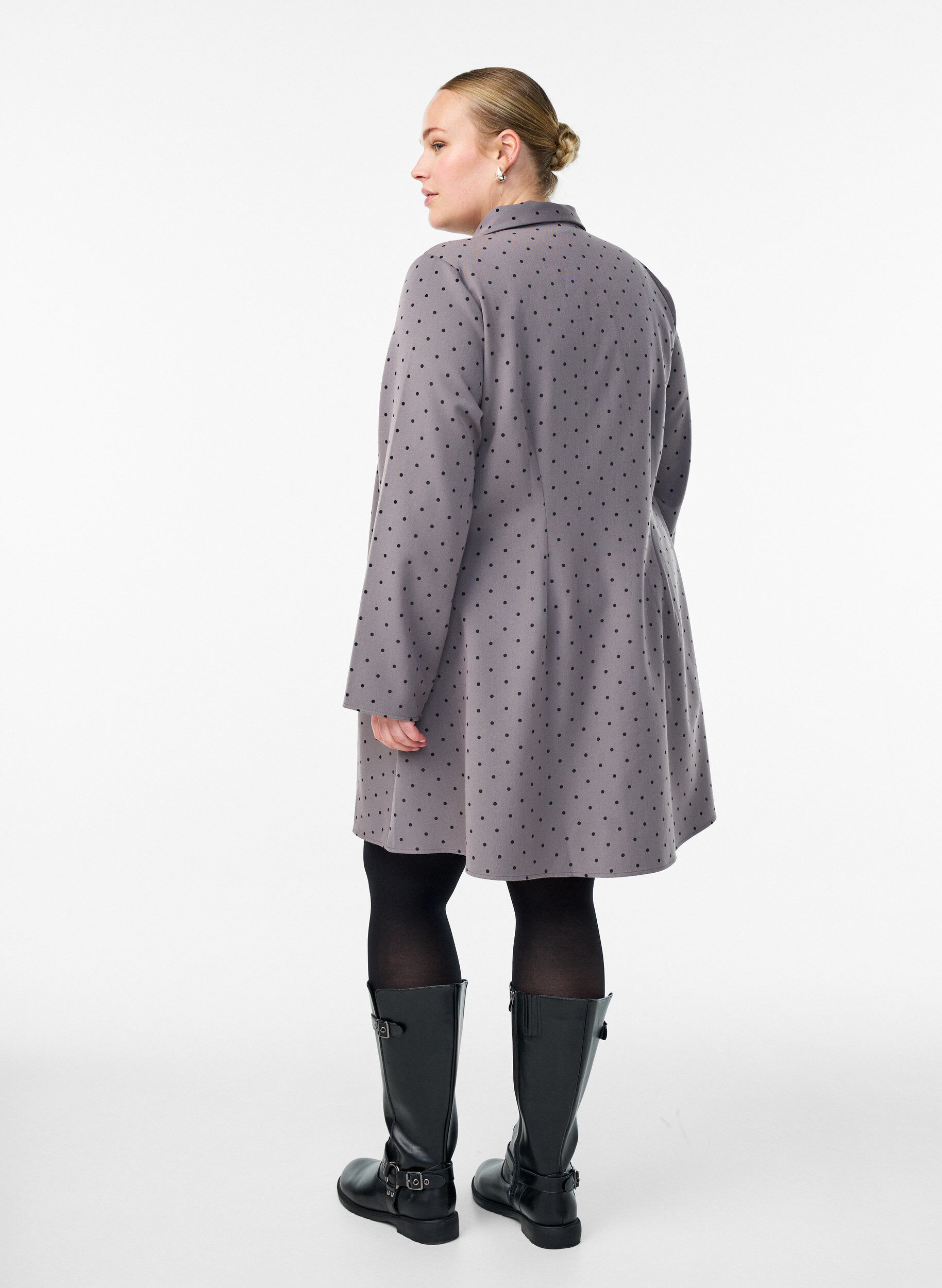 Zizzi Kurzes A-Linien-Kleid mit langen &Auml;rmeln, Grau, Model image number 2