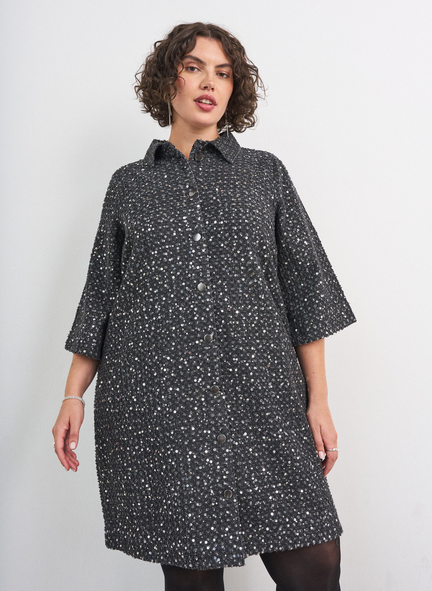 ZizziKleid aus Denim mit Pailletten und 3/4-&Auml;rmeln, Schwarz, Model image number 0