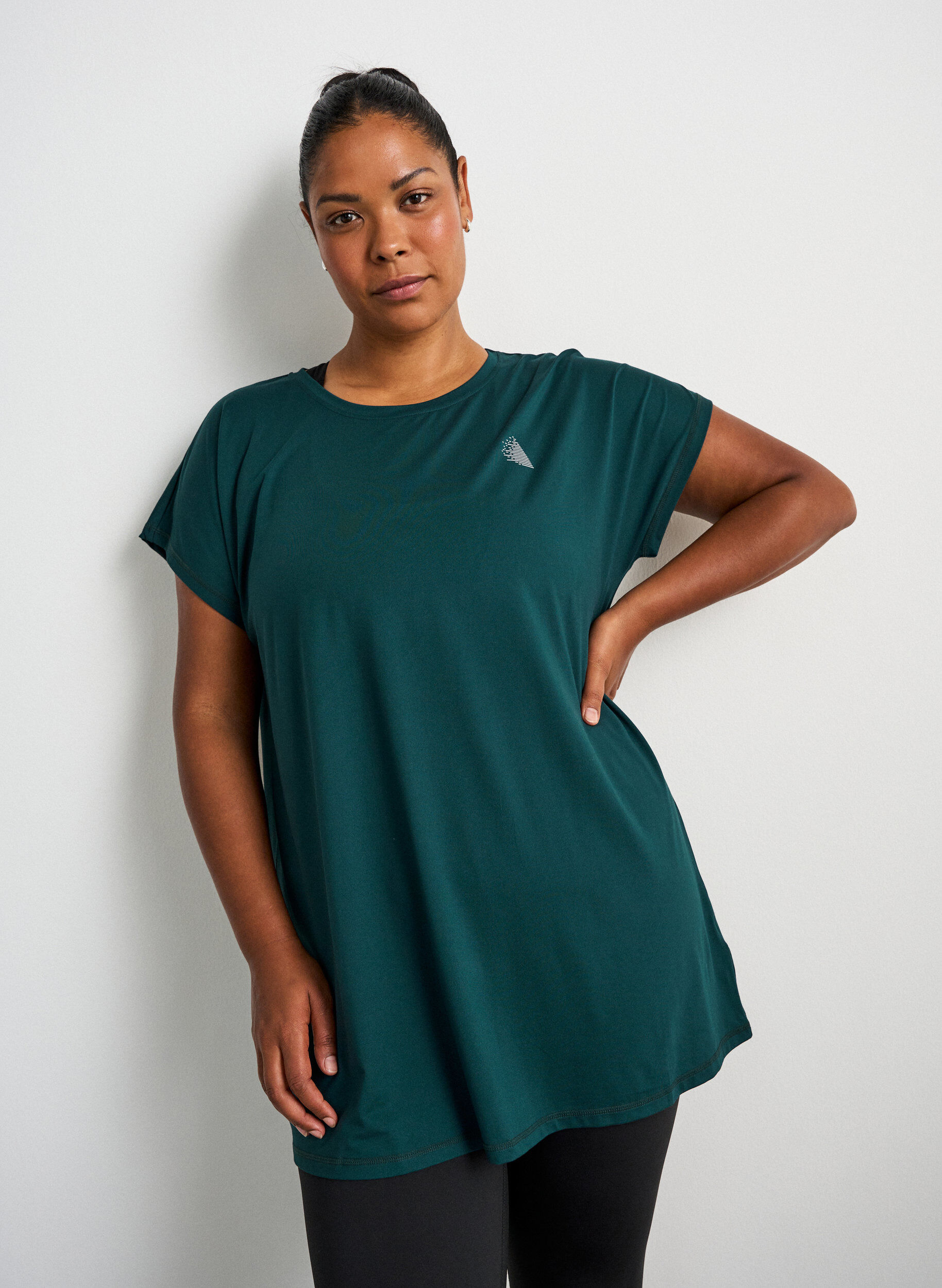ZizziLanges Trainingsshirt, Gr&uuml;n, Model image number 0