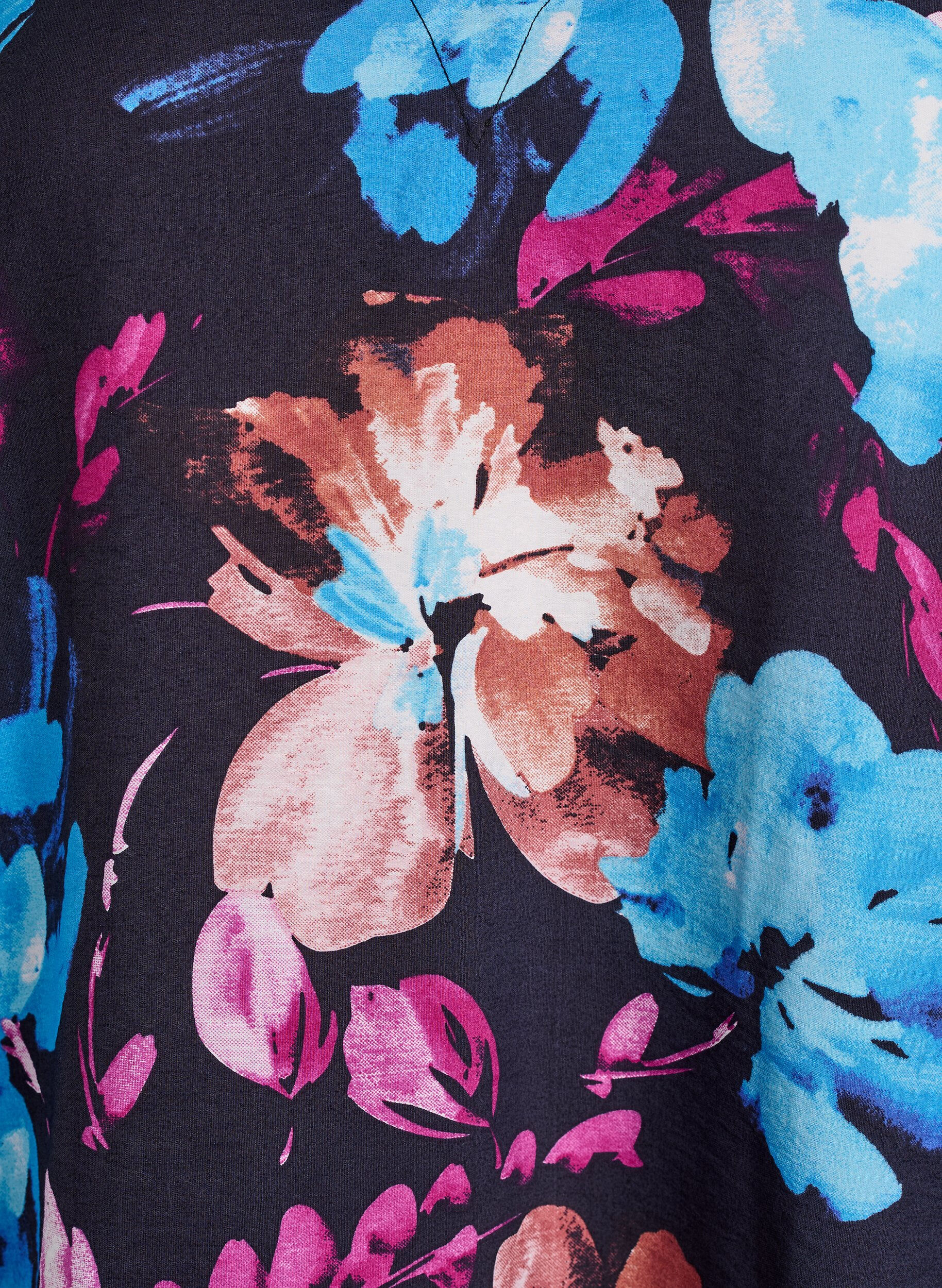 Zizzi Bluse aus Viskose mit gebl&uuml;mtem Print und langen &Auml;rmeln, Schwarz, Packshot image number 2