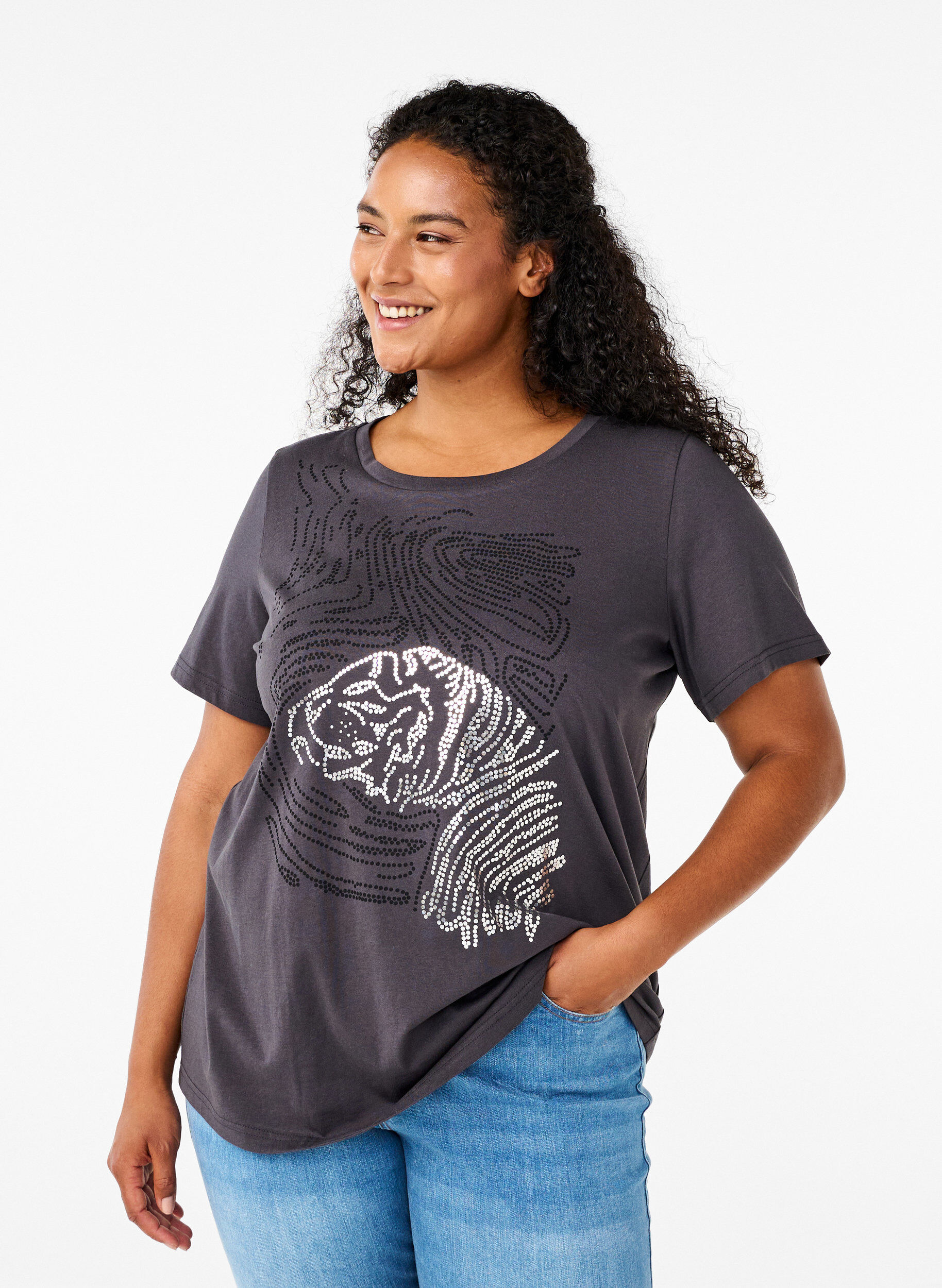 Zizzi Baumwoll-T-Shirt mit Druck, Asphalt w. Tiger, Model image number 0