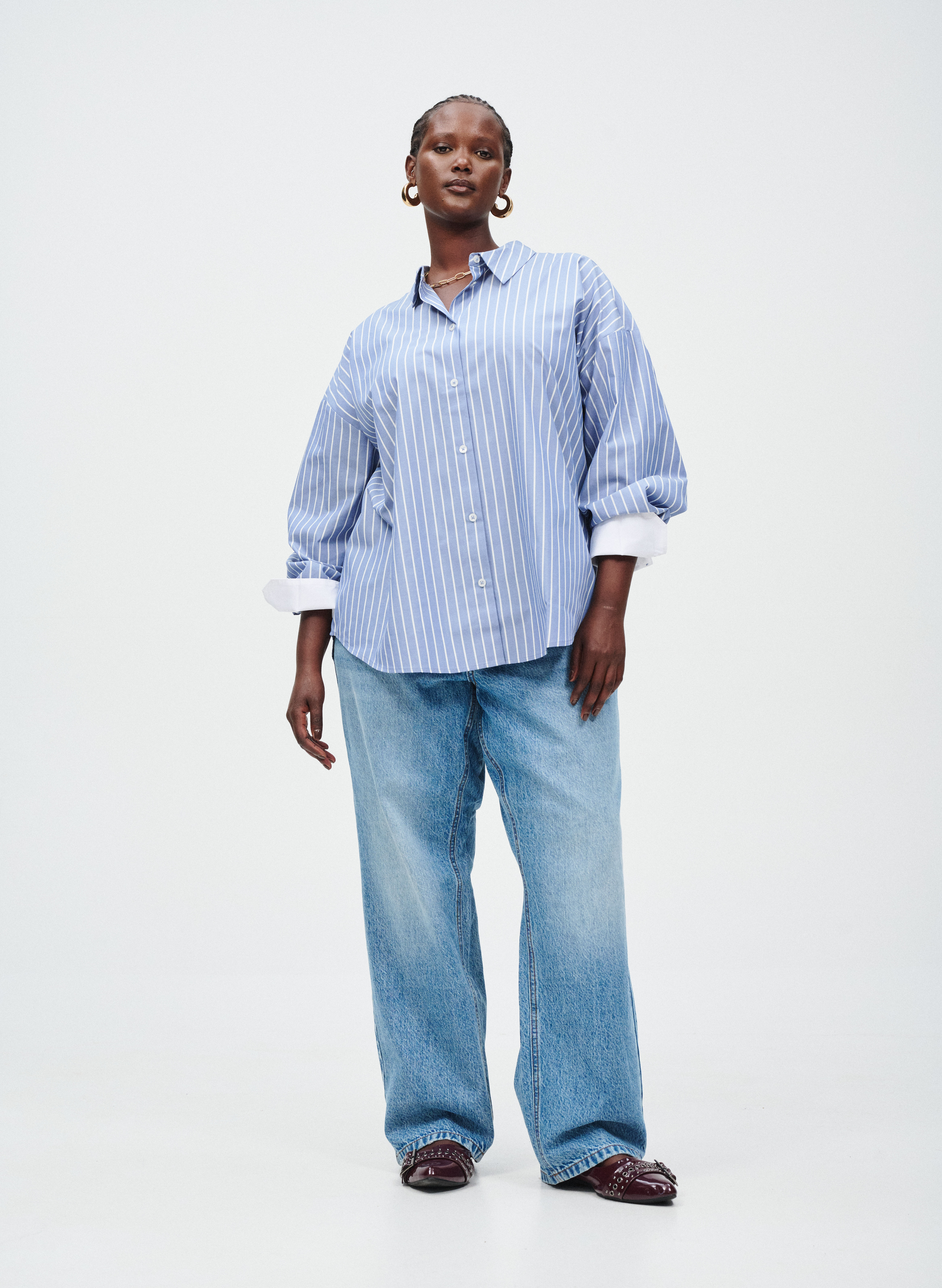 Zizzi Blaues Hemd mit Streifen, , Model