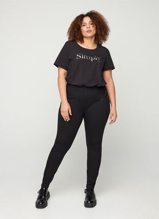Kurzarm T-Shirt aus Baumwolle mit Aufdruck, Black SIMPLY, Model image number 2