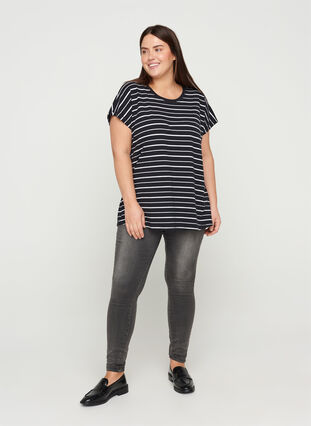 Gestreiftes T-Shirt aus Baumwolle, Black/White Stripe, Model image number 2