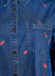 Jeanshemd mit gestickten Erdbeeren, Blau, Packshot image number 2