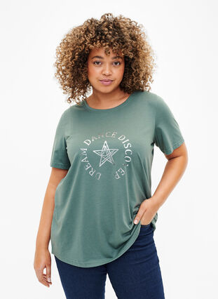 FLASH - T-Shirt mit Motiv, Balsam Green Star, Model image number 0