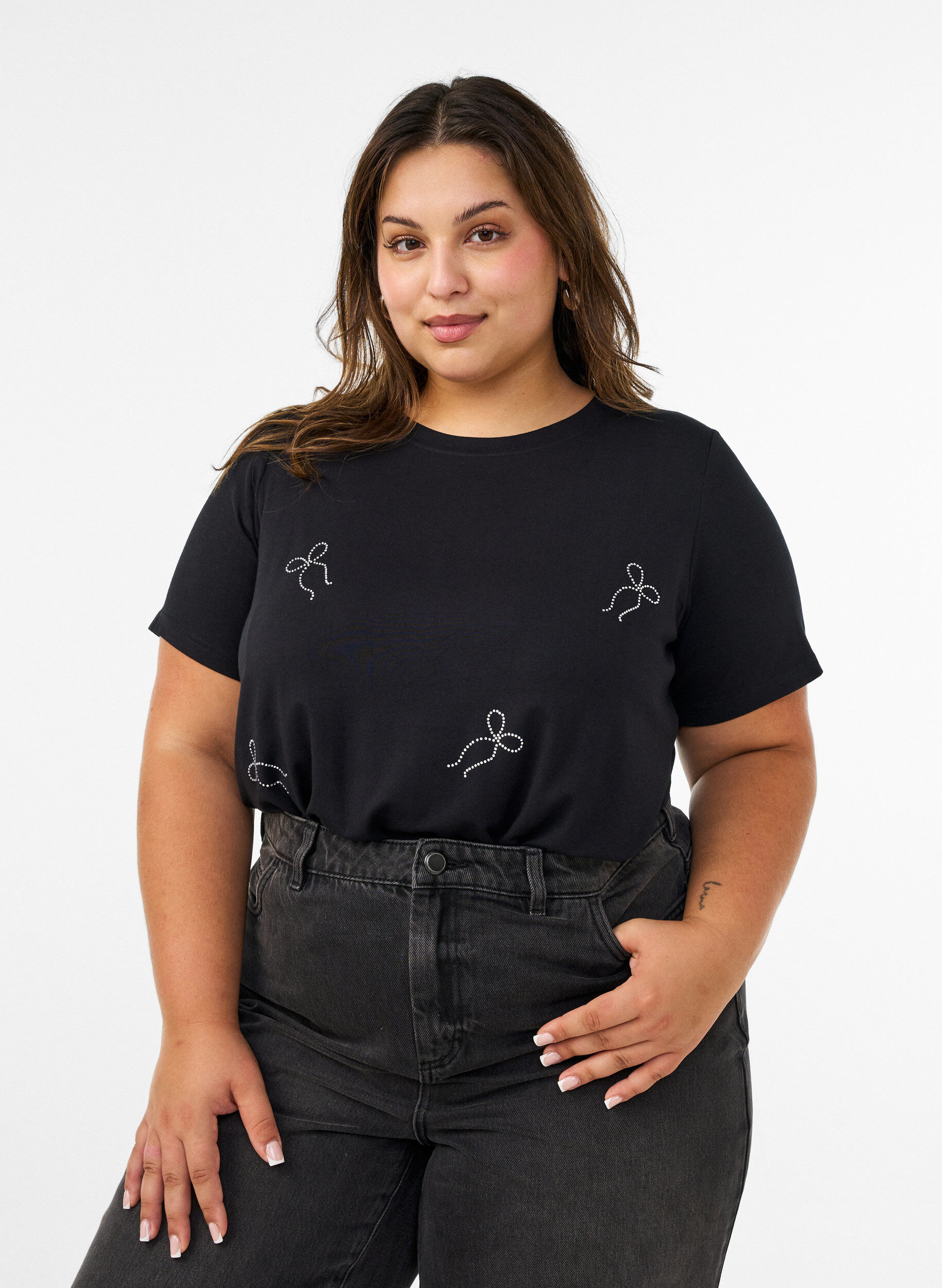 ZizziT-Shirt aus Viskose mit Strasssteinen, Schwarz, Model image number 0