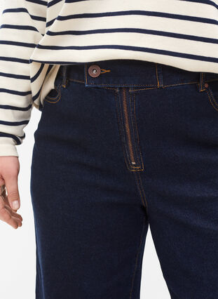 Cropped Jeans mit breitem Bein, Unwashed, Model image number 2